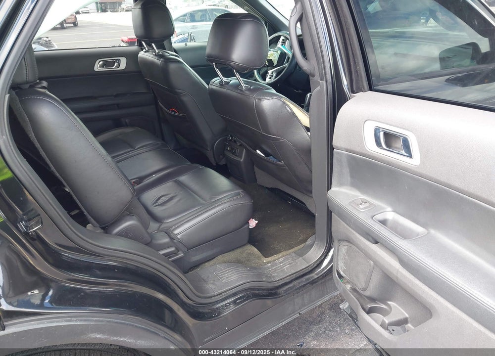 2014 FORD EXPLORER VIN: 1FM5K8F8XEGA70126