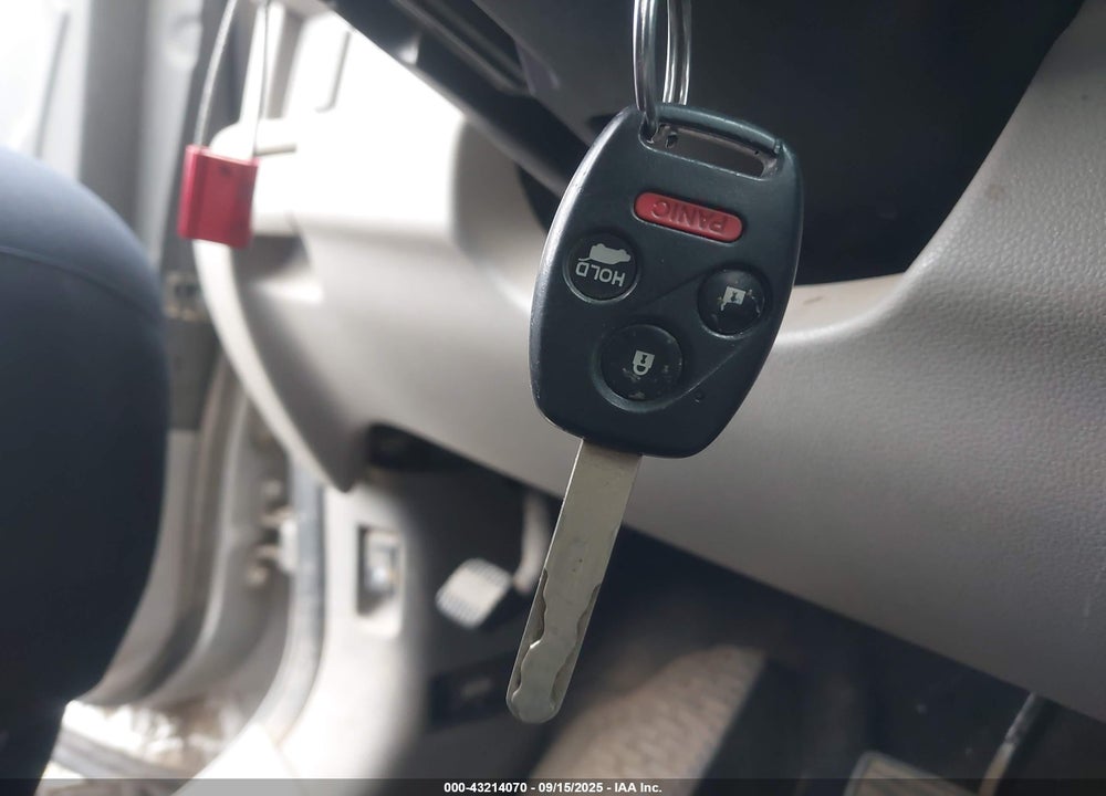 2012 HONDA PILOT VIN: 5FNYF4H66CB034368