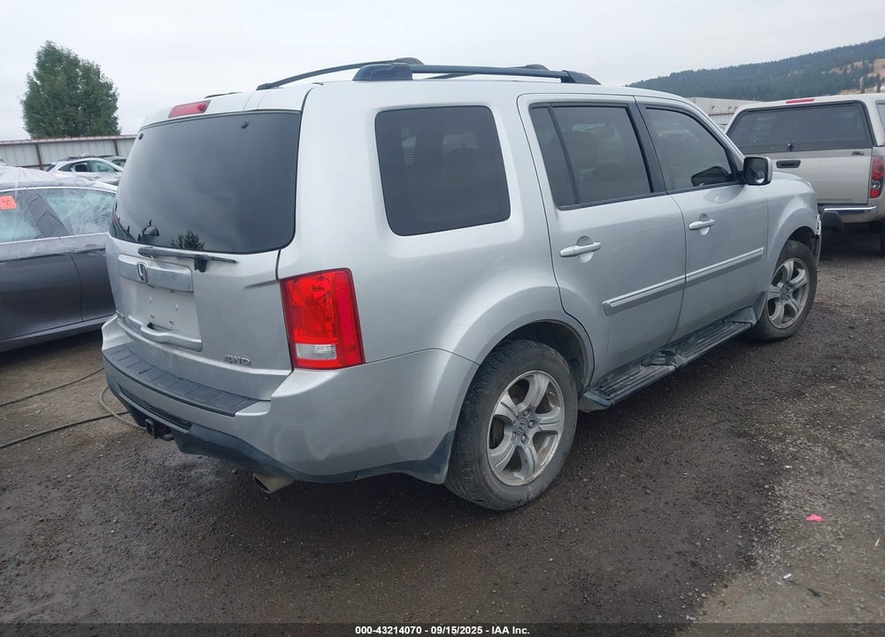2012 HONDA PILOT VIN: 5FNYF4H66CB034368