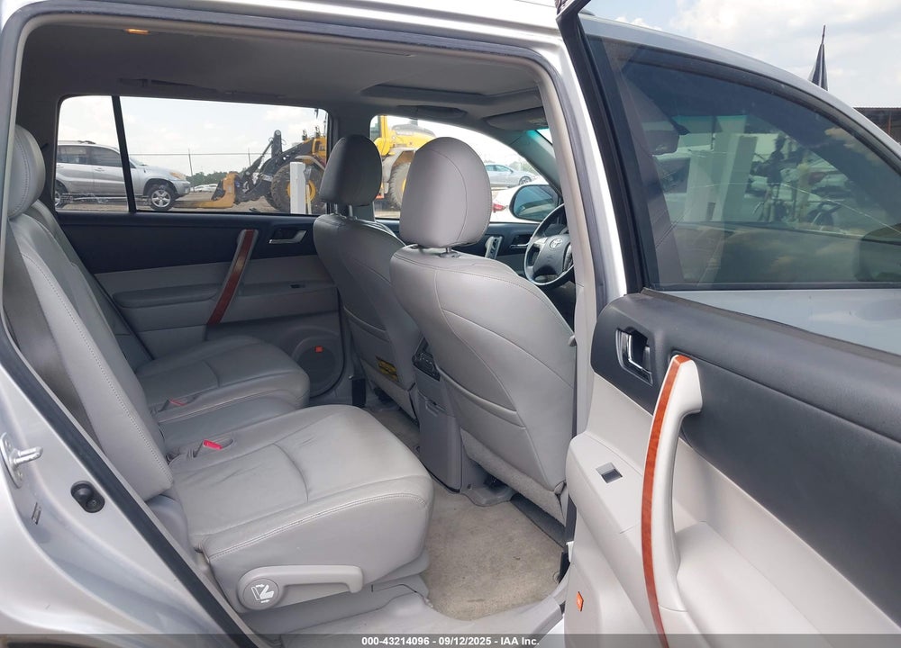 2009 TOYOTA HIGHLANDER VIN: JTEDS42A692082449