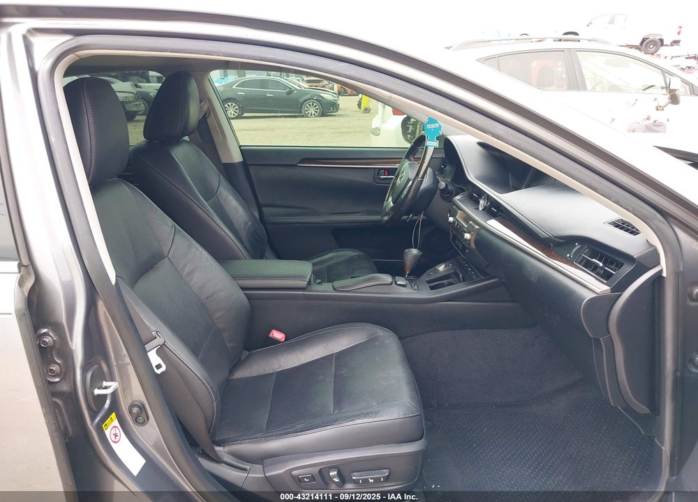 2015 LEXUS ES 350 VIN: JTHBK1GG3F2155925