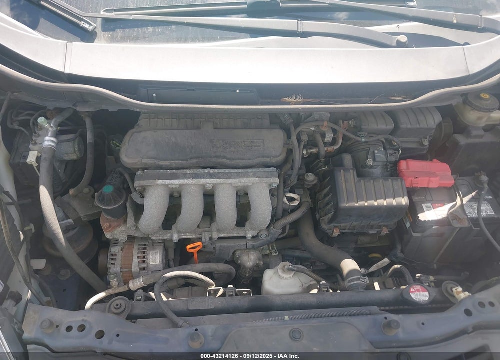2013 HONDA FIT VIN: JHMGE8H38DC078221