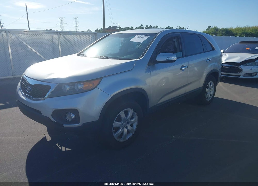 2013 KIA SORENTO VIN: 5XYKT3A10DG396844