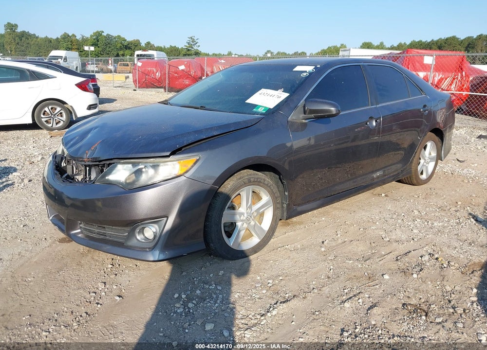 2014 TOYOTA CAMRY SE VIN: 4T1BF1FK9EU335341