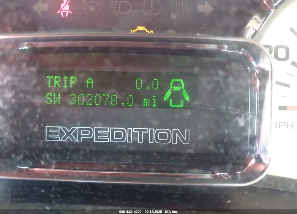 2008 FORD EXPEDITION EL LIMITED VIN: 1FMFK19518LA83887