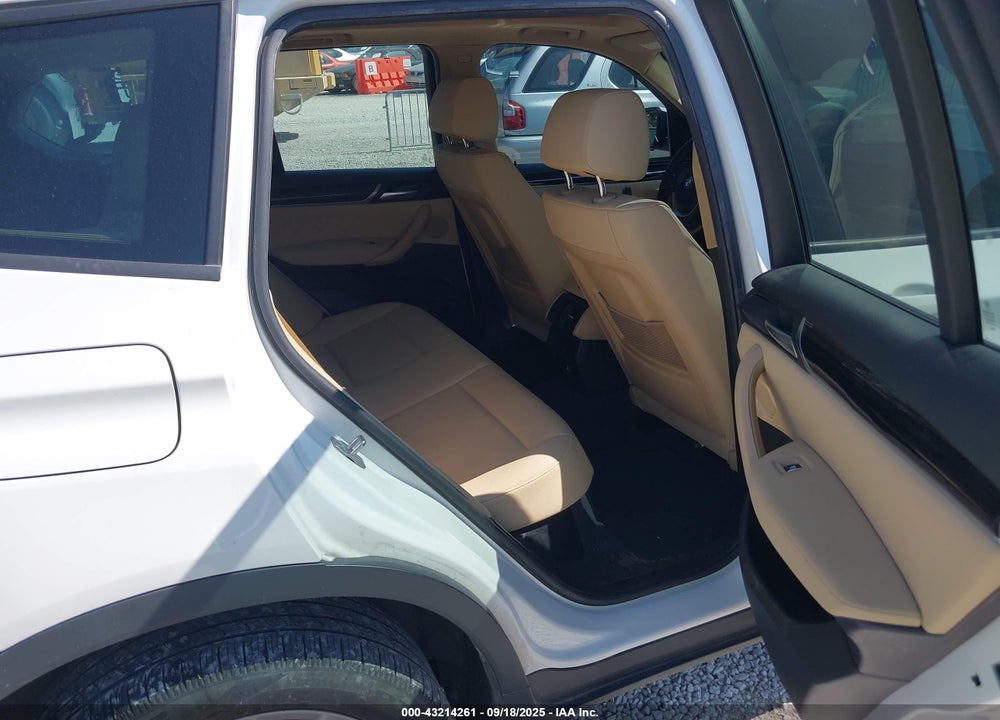 2017 BMW X3 VIN: 5UXWZ7C32H0X41727