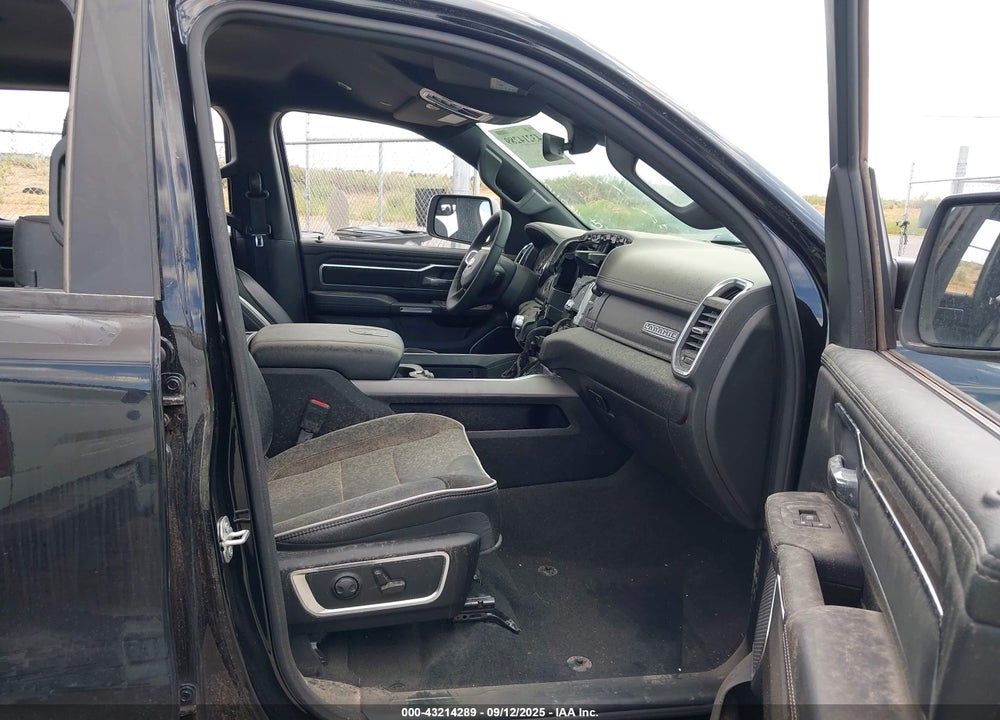 2025 RAM 1500 VIN: 1C6SRFJP0SN567626