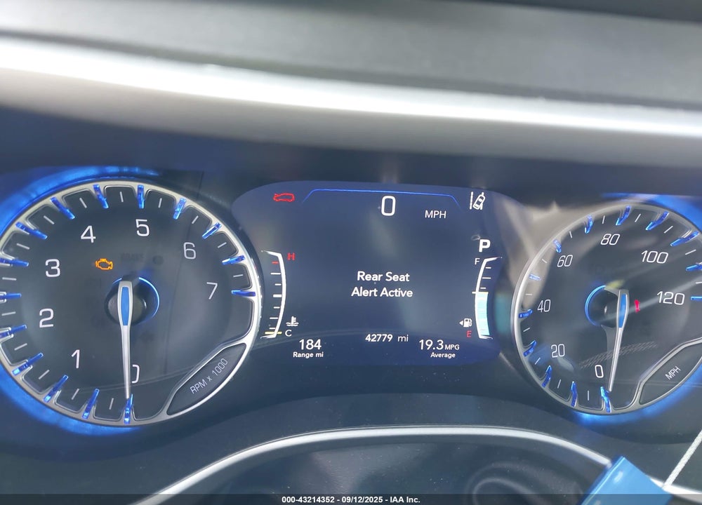 2024 CHRYSLER PACIFICA TOURING L VIN: 2C4RC1BG2RR182835
