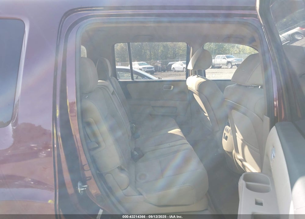 2013 HONDA PILOT EX VIN: 5FNYF4H49DB063685