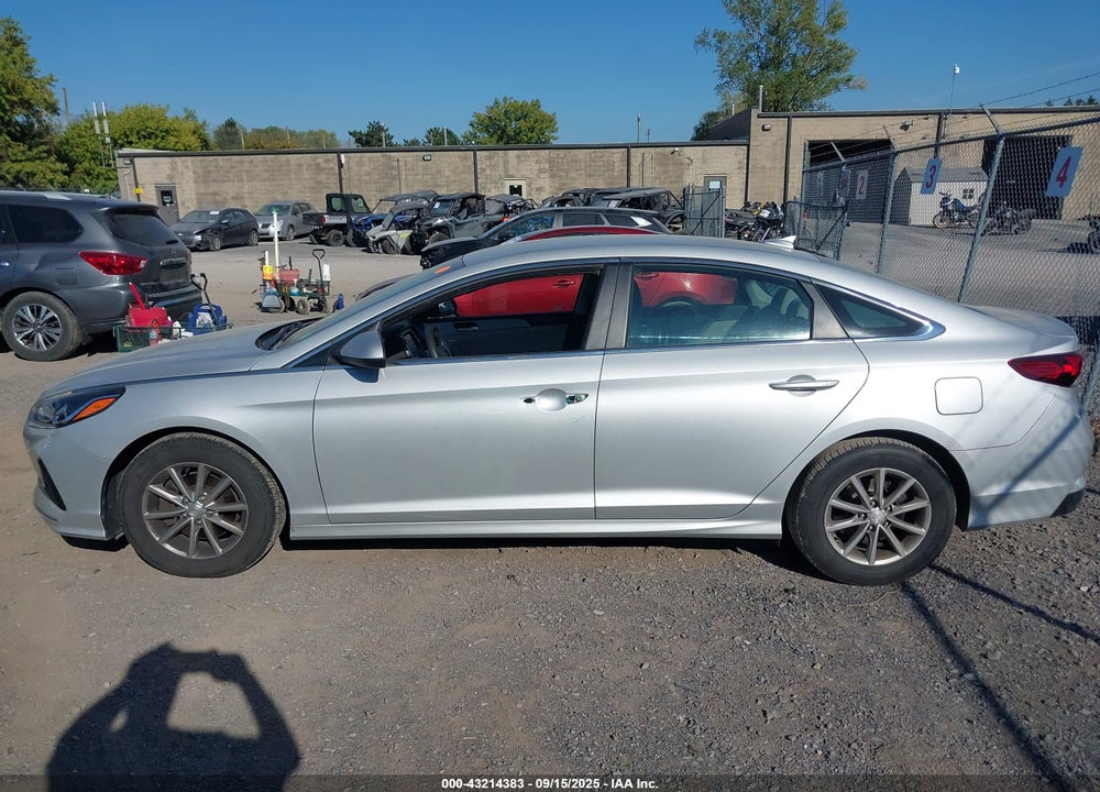 2018 HYUNDAI SONATA SE VIN: 5NPE24AF0JH687981