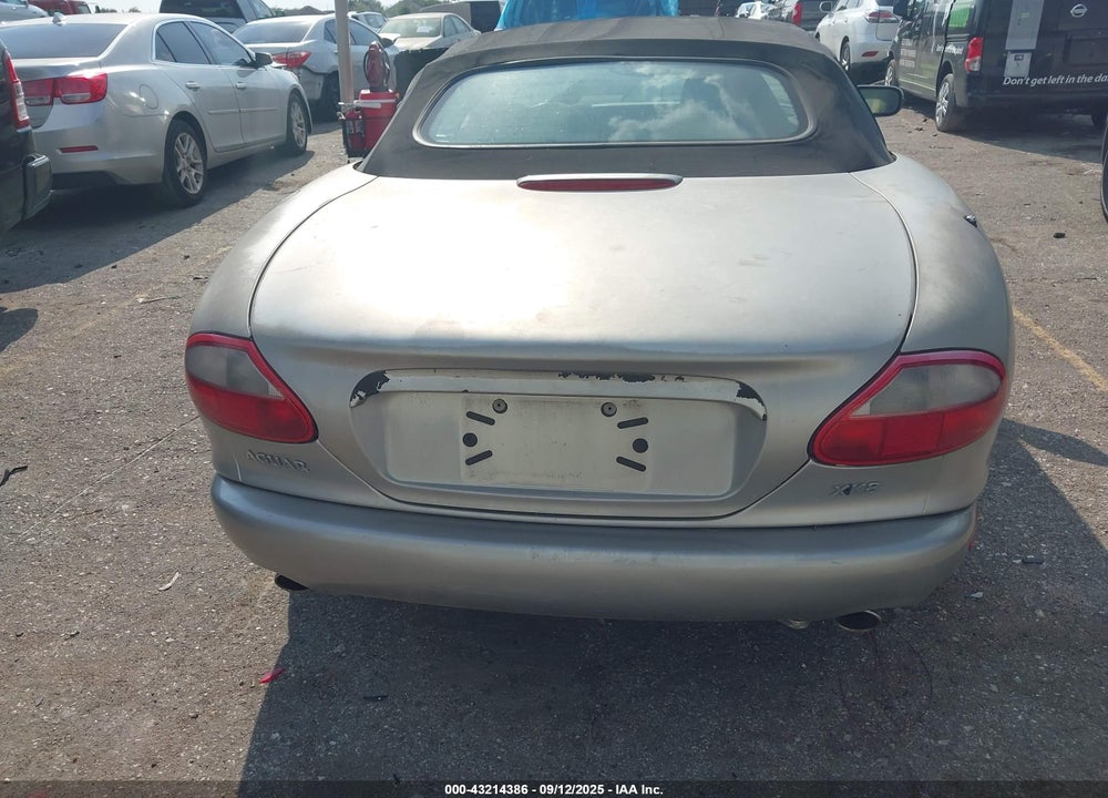 1999 JAGUAR XK8 VIN: SAJGX2045XC031828