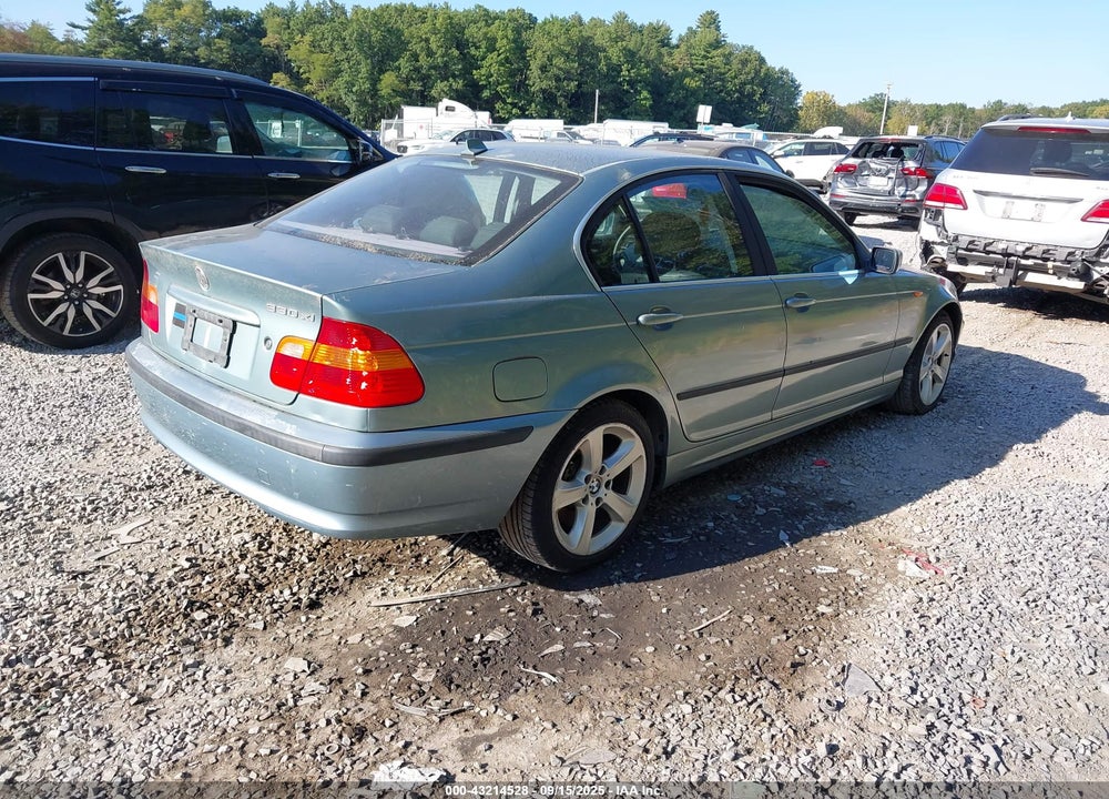 2004 BMW 330XI VIN: WBAEW53484PN35152