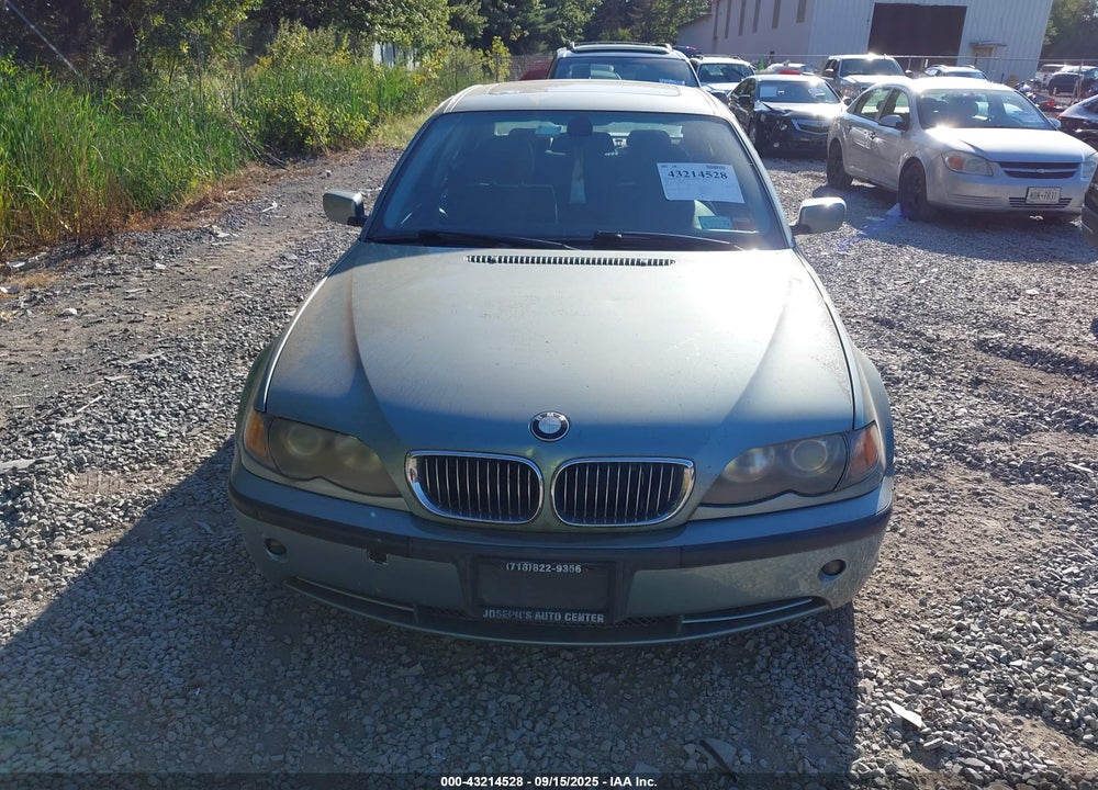 2004 BMW 330XI VIN: WBAEW53484PN35152