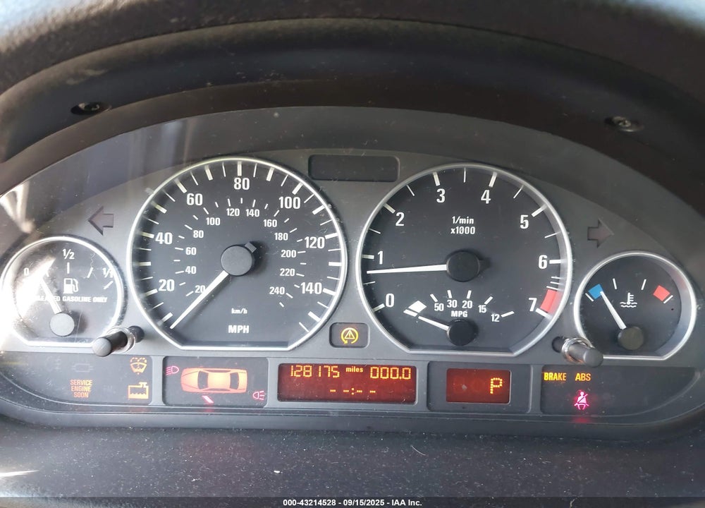 2004 BMW 330XI VIN: WBAEW53484PN35152