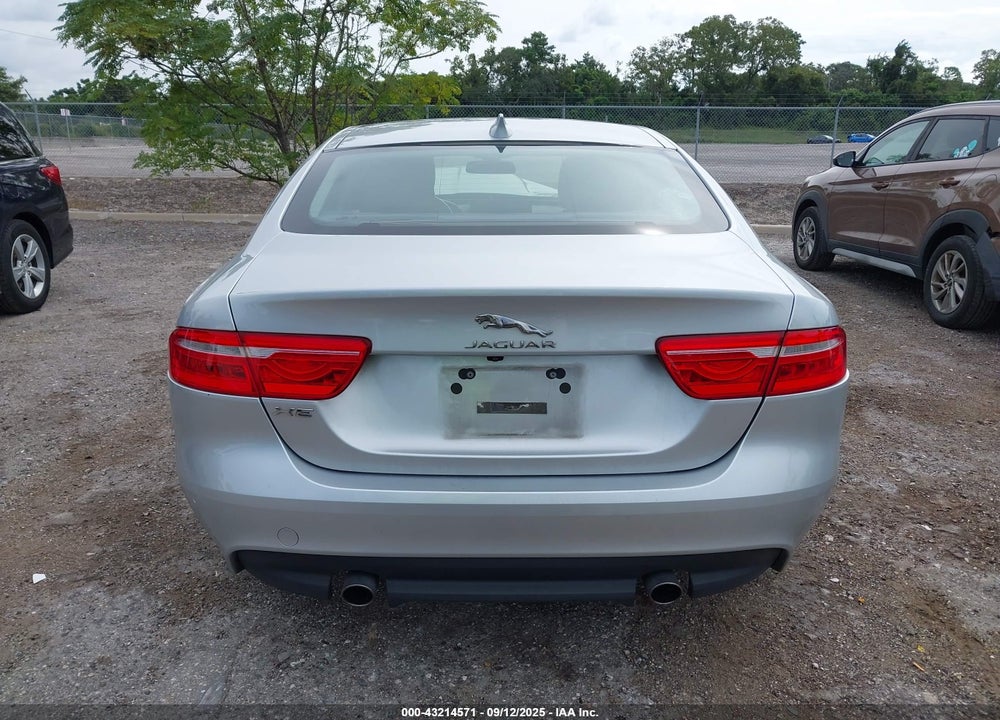 2017 JAGUAR XE VIN: SAJAR4BG4HA959940