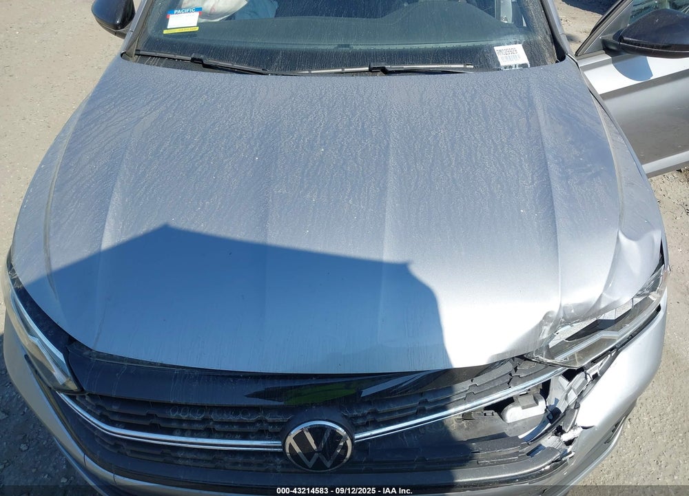 2024 VOLKSWAGEN JETTA VIN: 3VWBM7BU9RM029929