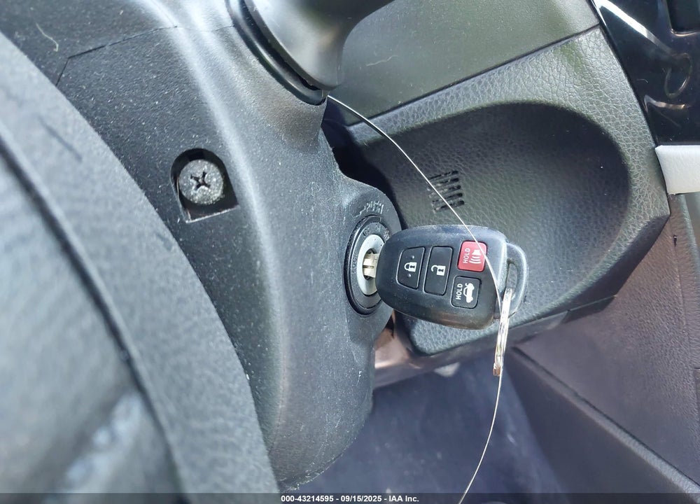 2014 TOYOTA COROLLA VIN: 5YFBURHE0EP109895