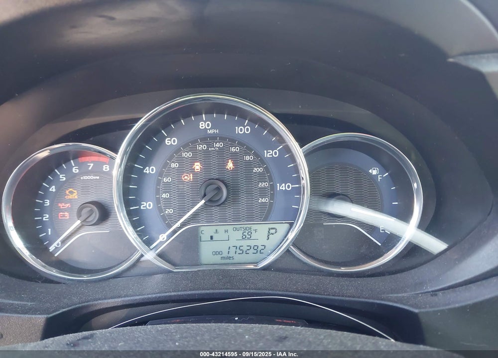 2014 TOYOTA COROLLA VIN: 5YFBURHE0EP109895