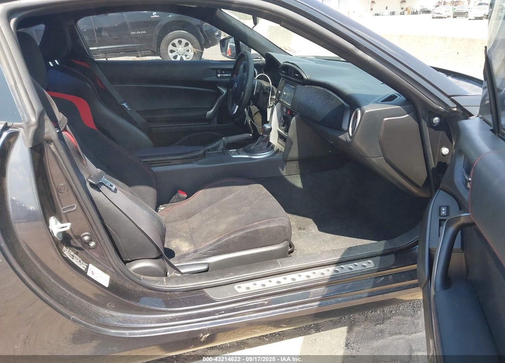 2013 SCION FR-S VIN: JF1ZNAA15D2703325