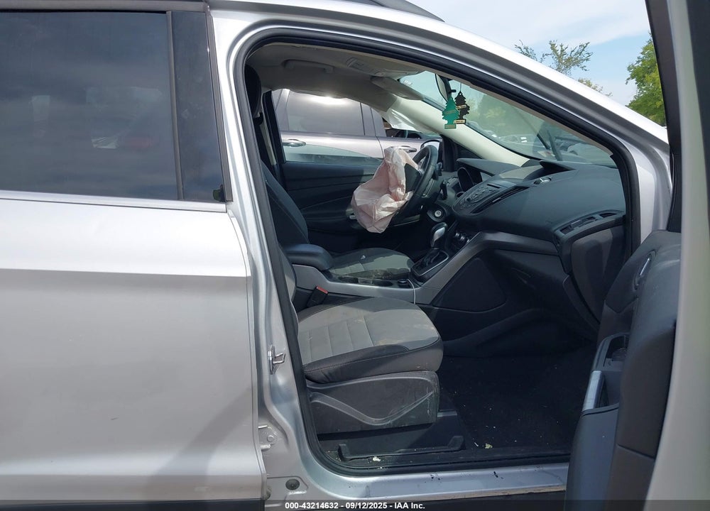 2013 FORD ESCAPE VIN: 1FMCU0G93DUC60182