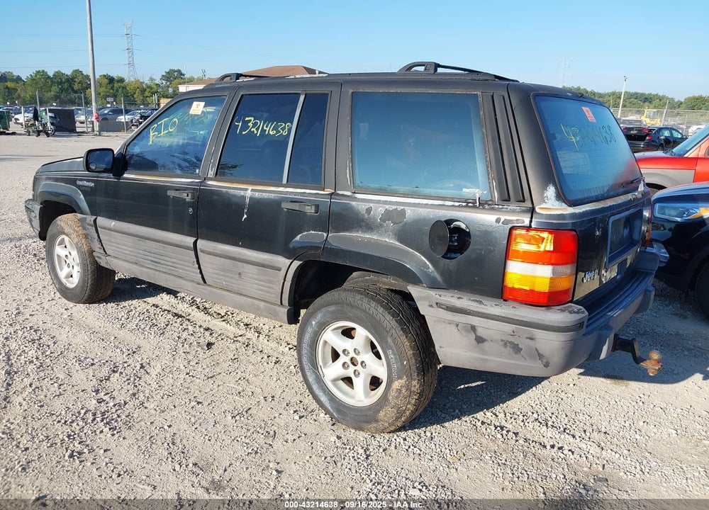 1995 JEEP GRAND CHEROKEE LAREDO VIN: 1J4GZ58Y8SC658723