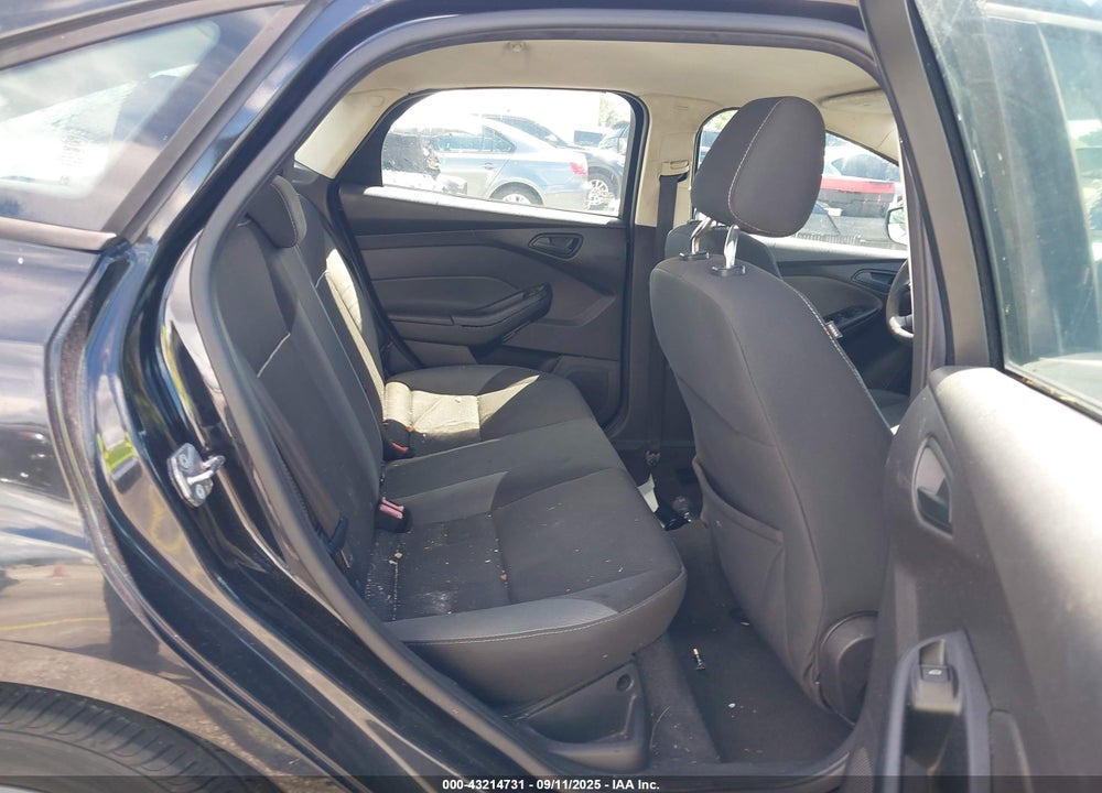 2012 FORD FOCUS SE VIN: 1FAHP3F27CL337587
