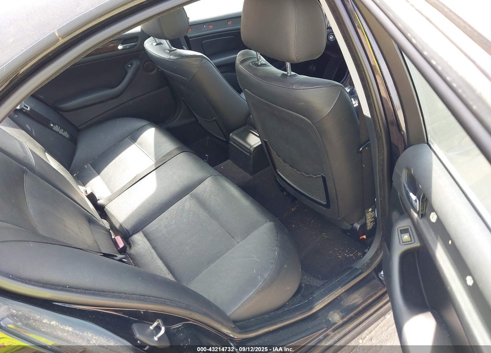 2003 BMW 325XI VIN: WBAEU33423PH87815