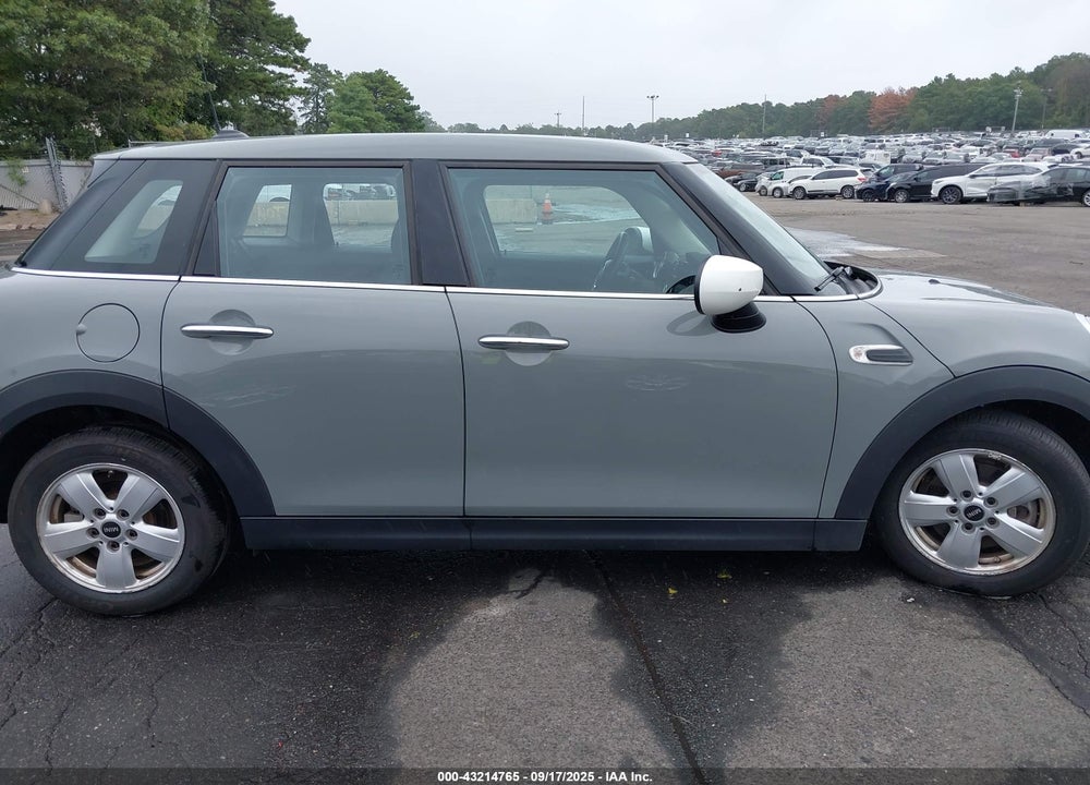 2021 MINI HARDTOP VIN: WMWXU7C03M2N80178