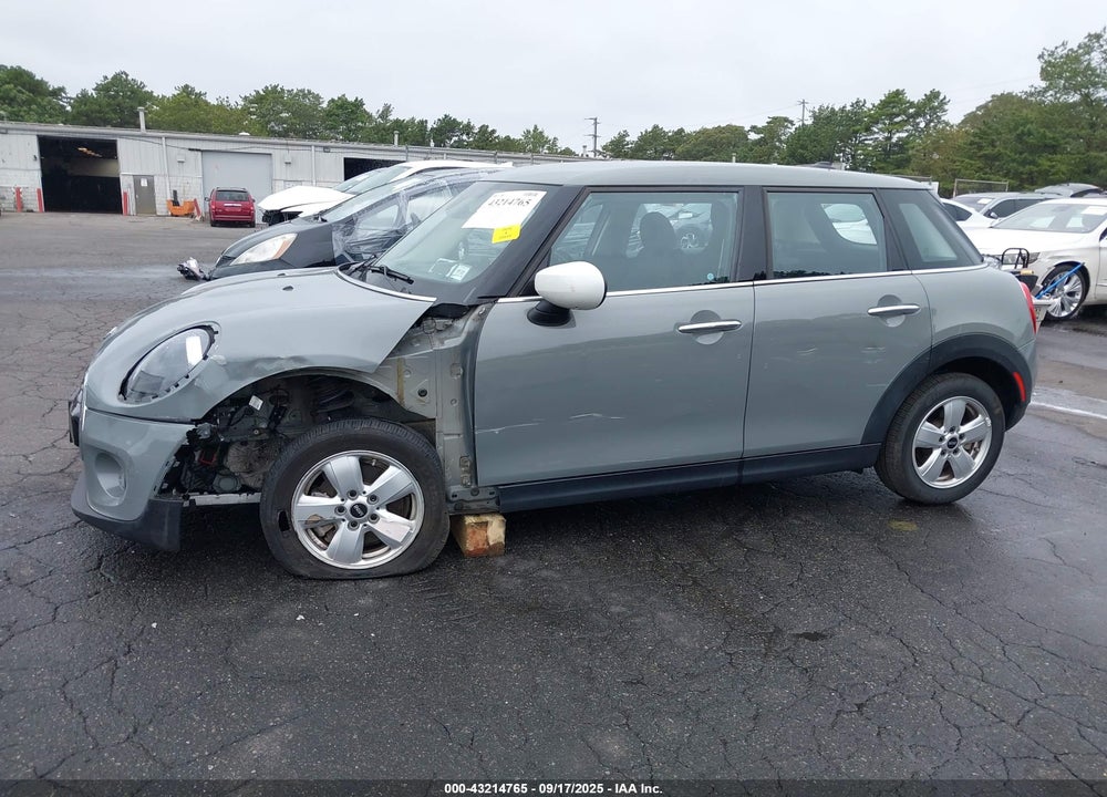 2021 MINI HARDTOP VIN: WMWXU7C03M2N80178