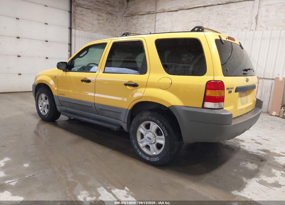 2001 FORD ESCAPE XLT VIN: 1FMCU04131KE74157