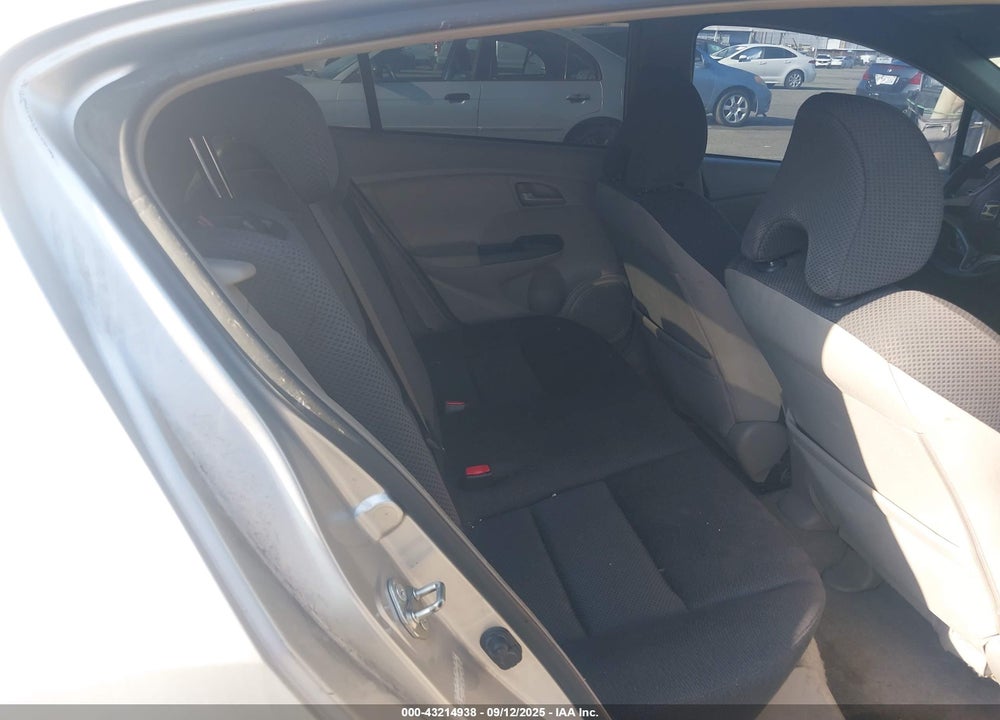 2010 HONDA INSIGHT VIN: JHMZE2H7XAS002168