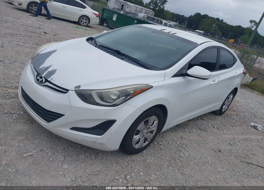 2016 HYUNDAI ELANTRA VIN: 5NPDH4AE0GH665053