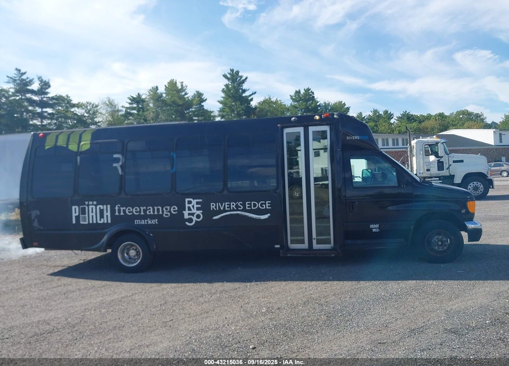 2007 FORD E-450 CUTAWAY VIN: 1FDXE45S77DB42894