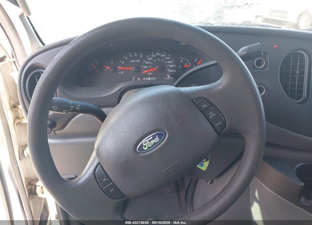 2007 FORD E-450 CUTAWAY VIN: 1FDXE45S77DB42894
