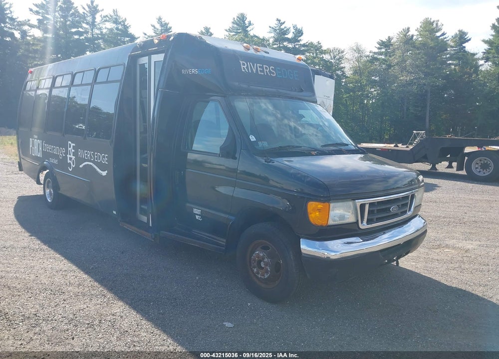 2007 FORD E-450 CUTAWAY VIN: 1FDXE45S77DB42894