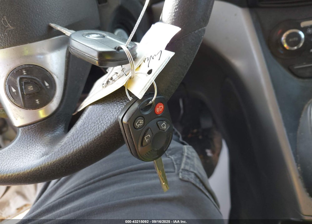2013 FORD ESCAPE VIN: 1FMCU9G91DUB64751