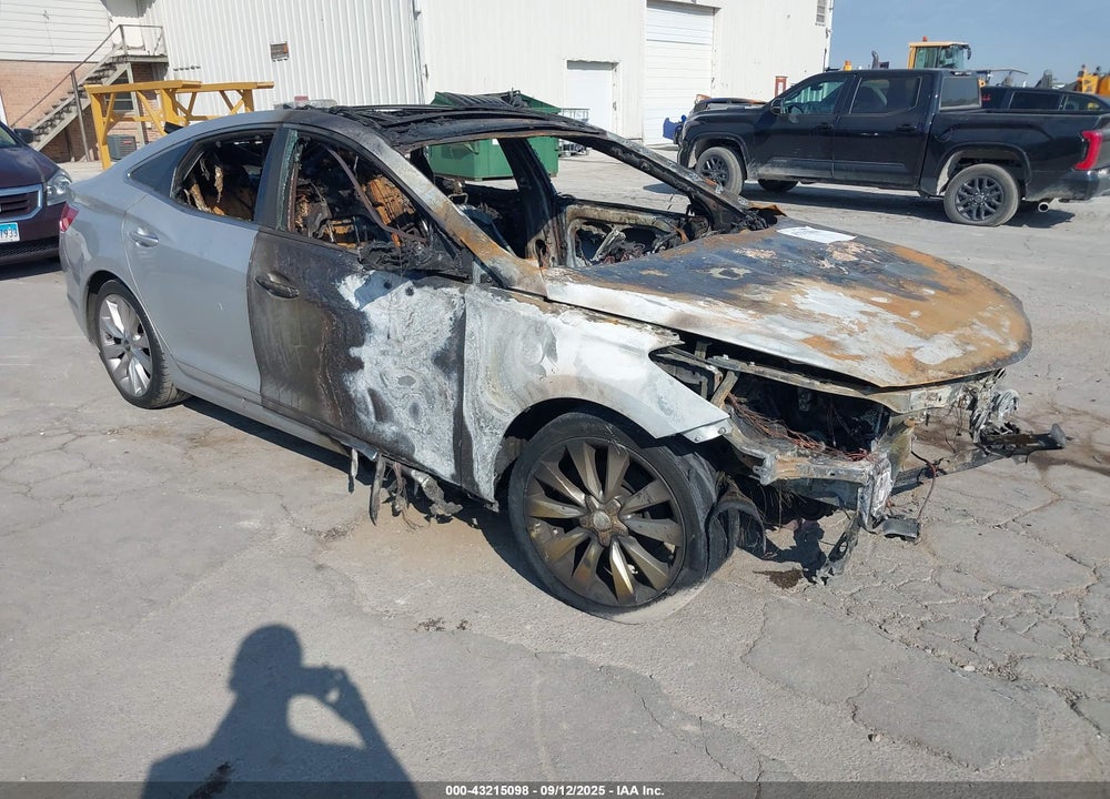 2016 HYUNDAI AZERA LIMITED VIN: KMHFH4JG7GA527359