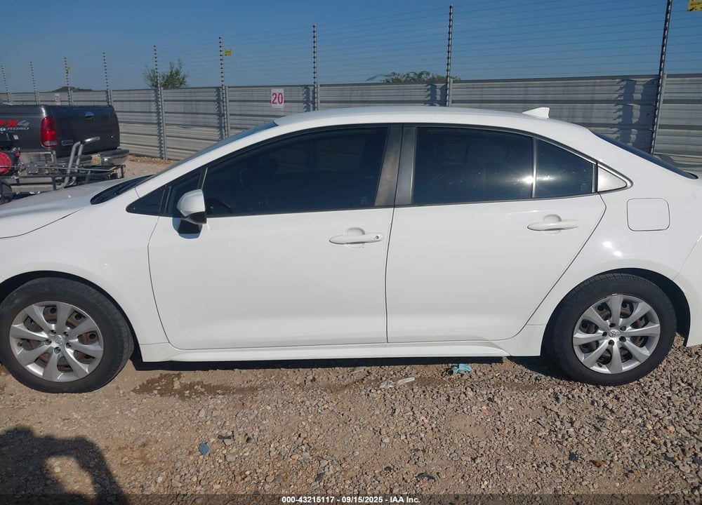 2020 TOYOTA COROLLA LE VIN: JTDEPRAE2LJ080870