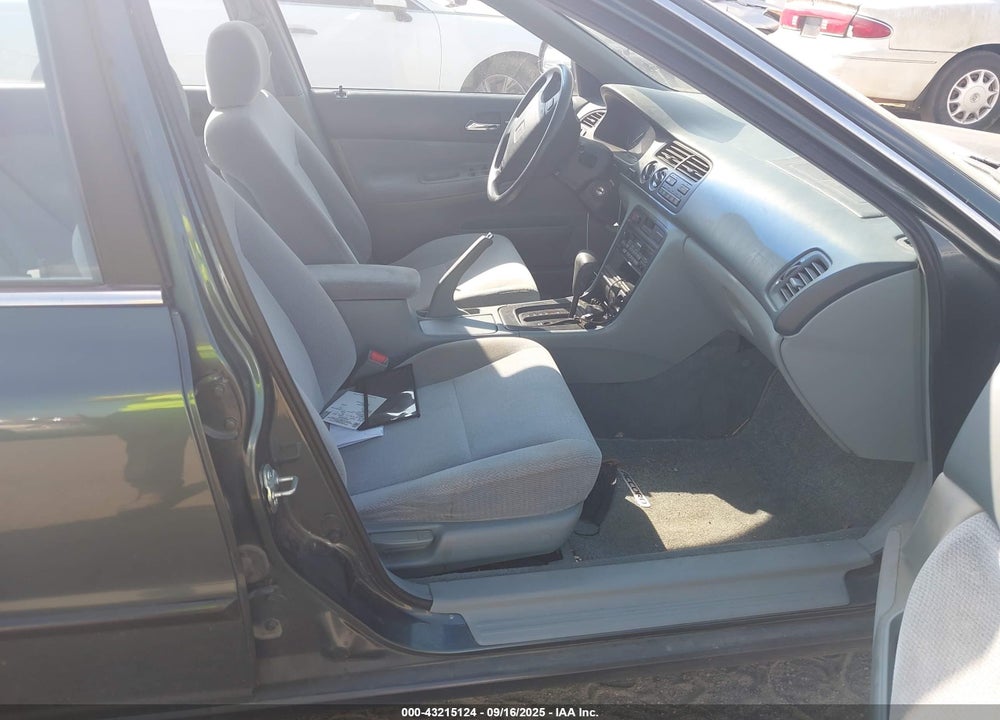 1997 HONDA ACCORD LX VIN: JHMCD5634VC001821