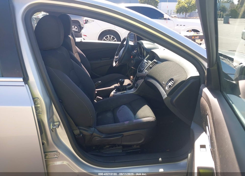2014 CHEVROLET CRUZE 1LT MANUAL VIN: 1G1PD5SB2E7262334