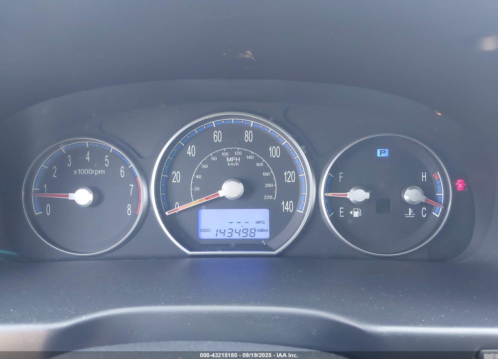 2009 HYUNDAI SANTA FE VIN: 5NMSH13E09H234683