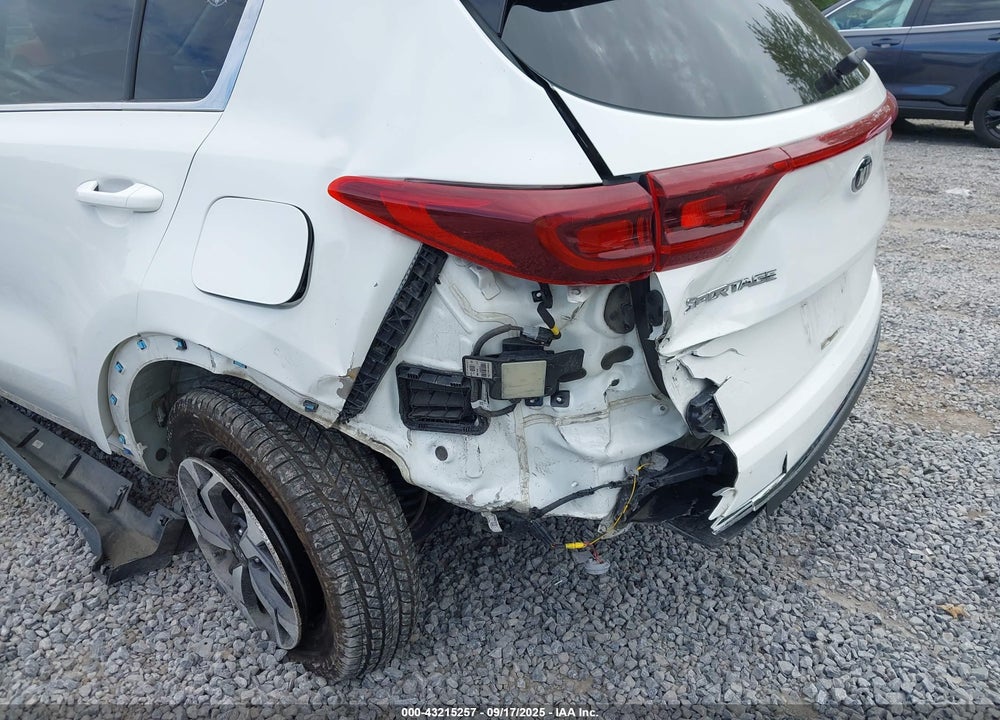 2020 KIA SPORTAGE LX VIN: KNDPMCAC3L7787566