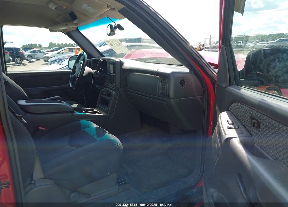 2003 CHEVROLET AVALANCHE 1500 VIN: 3GNEC13T93G155839