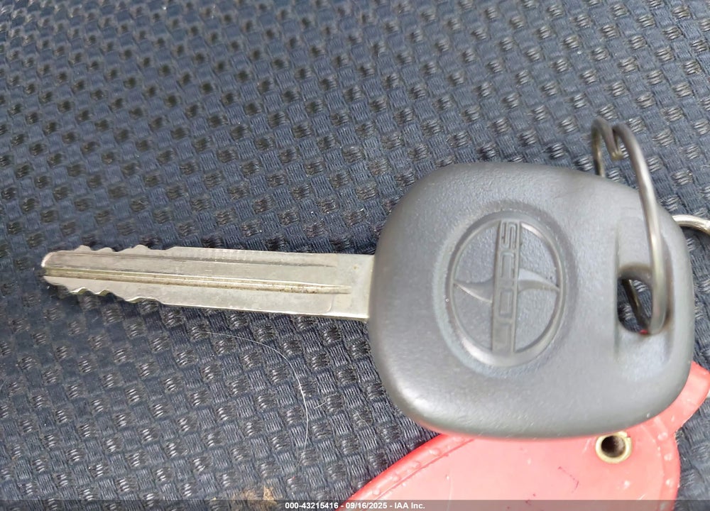 2009 TOYOTA SCION VIN: JTKDE167790291986