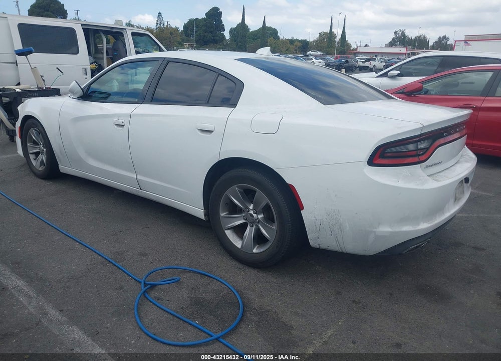 2017 DODGE CHARGER VIN: 2C3CDXHG3HH523696