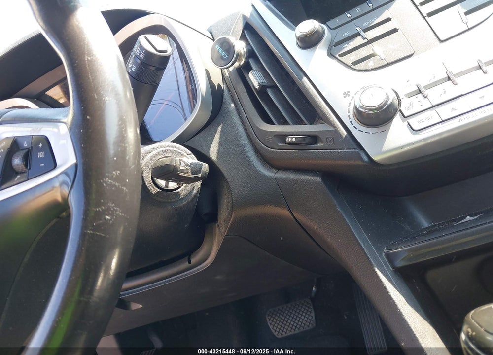 2017 CHEVROLET EQUINOX VIN: 2GNALCEK4H1585888