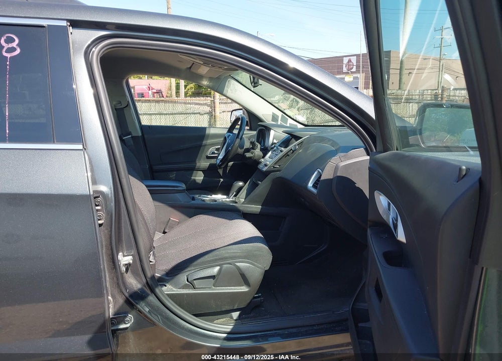 2017 CHEVROLET EQUINOX VIN: 2GNALCEK4H1585888