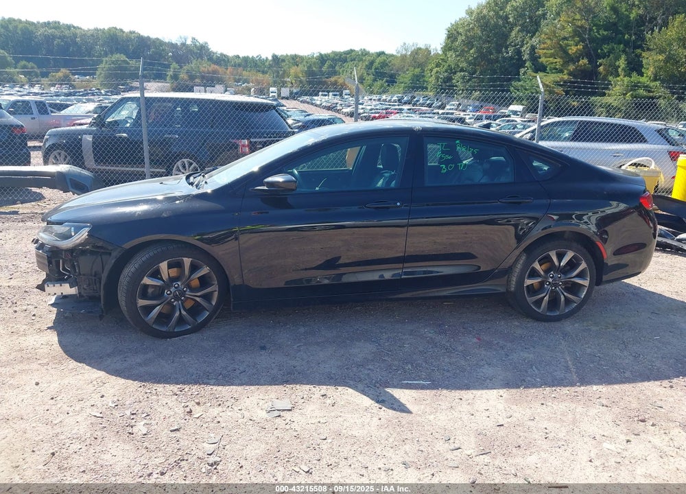 2016 CHRYSLER 200 VIN: 1C3CCCDG3GN158461