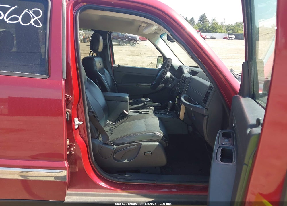 2012 JEEP LIBERTY VIN: 1C4PJMAK1CW170288