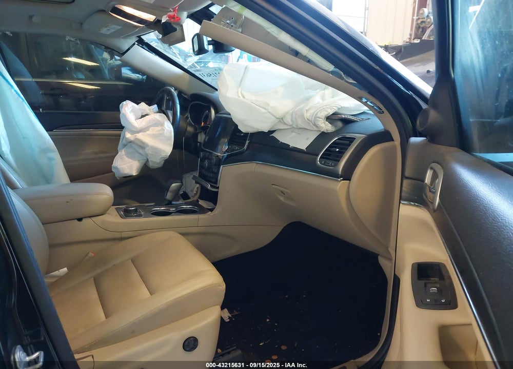 2020 JEEP GRAND CHEROKEE VIN: 1C4RJFBG8LC413580
